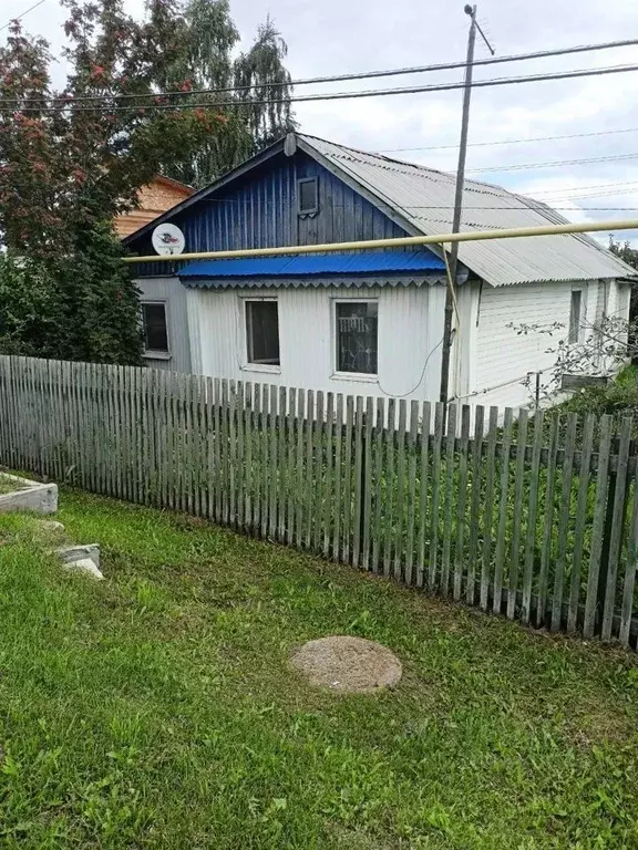 Дом в Свердловская область, Первоуральск муниципальный округ, с. ... - Фото 0