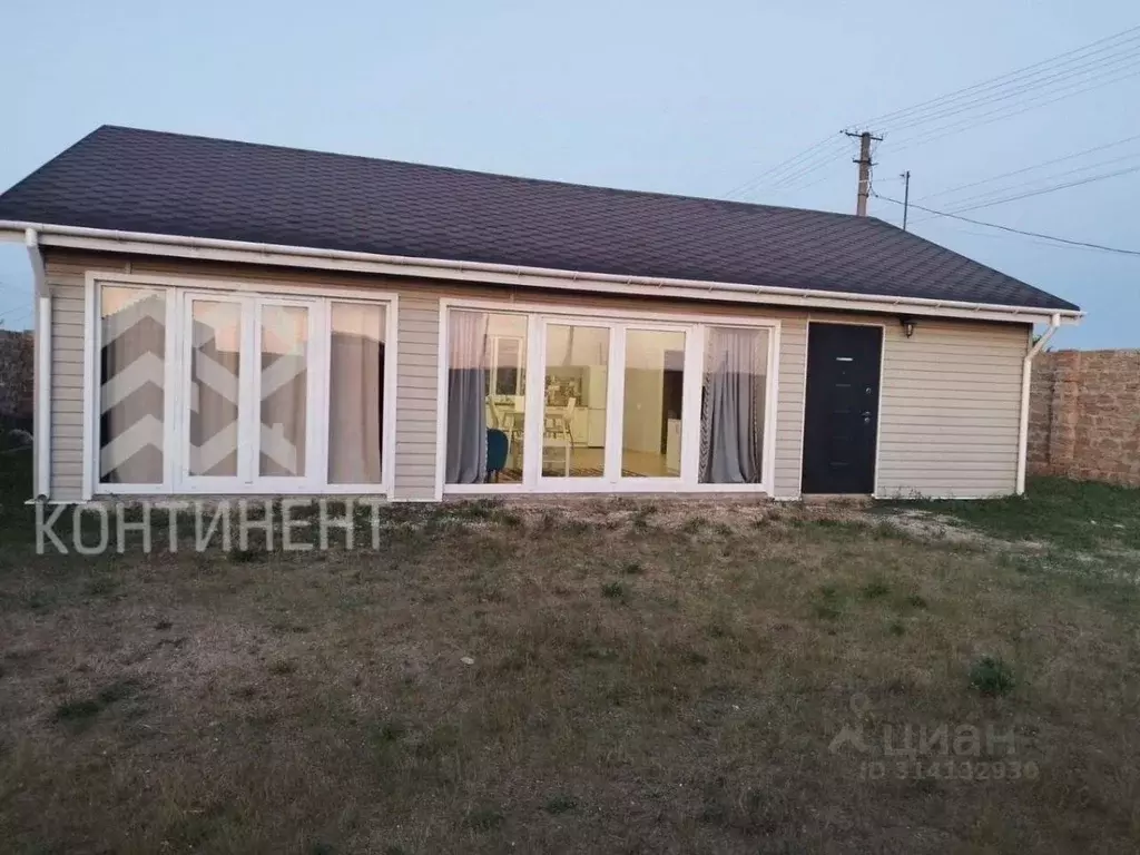 Дом в Крым, Сакский район, Суворовское с/пос, Сокол садовое ... - Фото 2