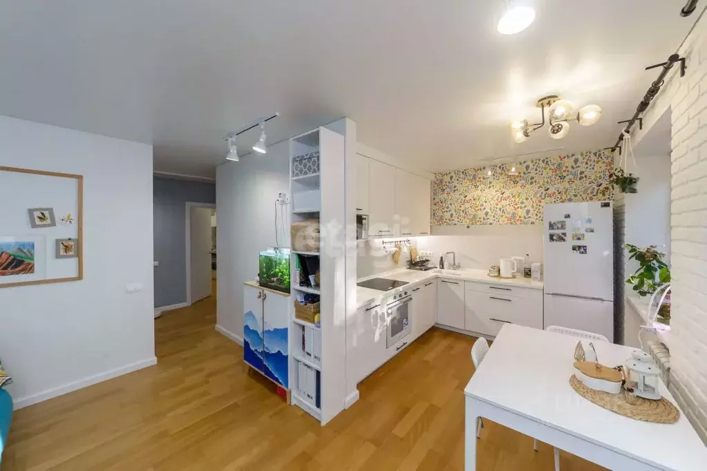 2-к кв. Тюменская область, Тюмень ул. Пермякова, 31 (46.6 м) - Фото 1