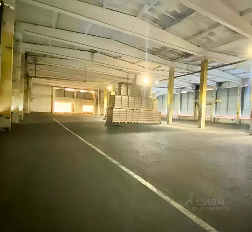 Склад в Ленинградская область, Кириши Волховское ш., 11 (7011 м) - Фото 1