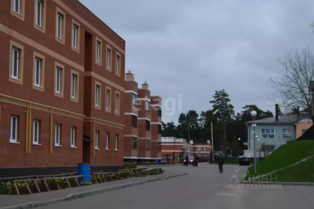 2-к кв. Калужская область, Калуга ул. Некрасова, 17 (68.0 м) - Фото 1