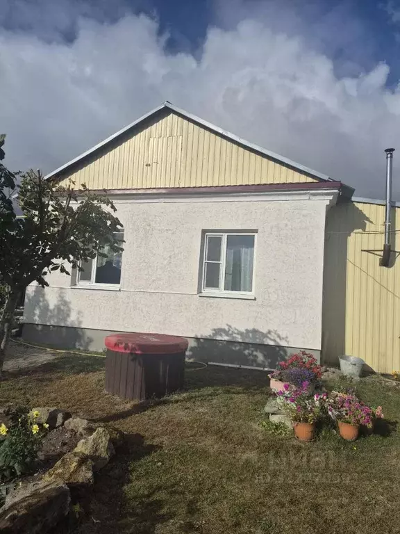 Дом в Саратовская область, Петровск Верхняя ул., 6 (90 м) - Фото 1