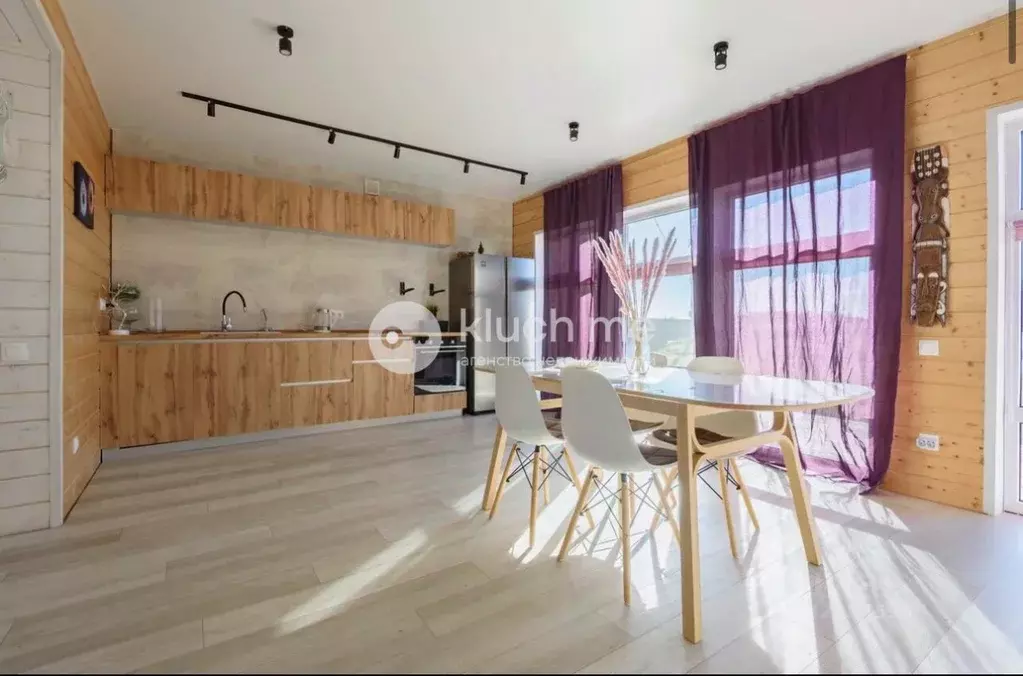 Дом в Татарстан, Лаишевский район, Никольское с/пос, с. Сапуголи, ... - Фото 1