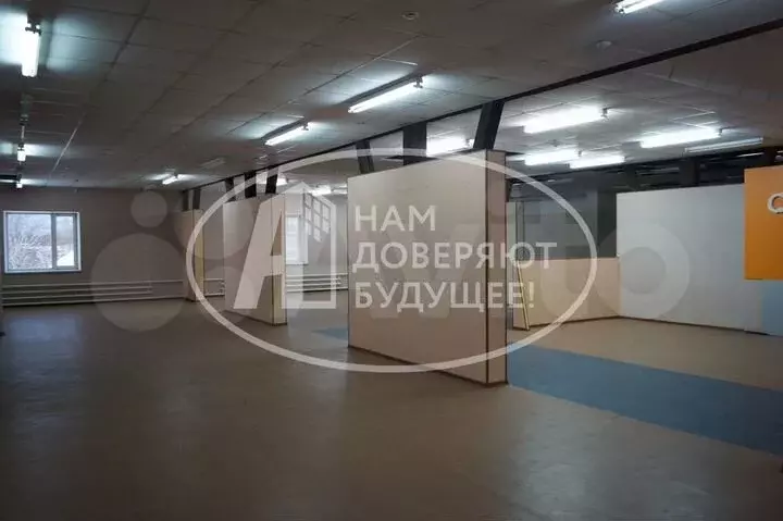 Продам помещение свободного назначения, 820 м - Фото 1