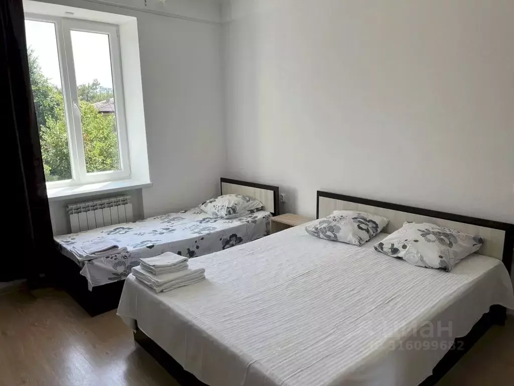 1-к кв. Краснодарский край, Геленджик ул. Мира, 3 (50.0 м) - Фото 0
