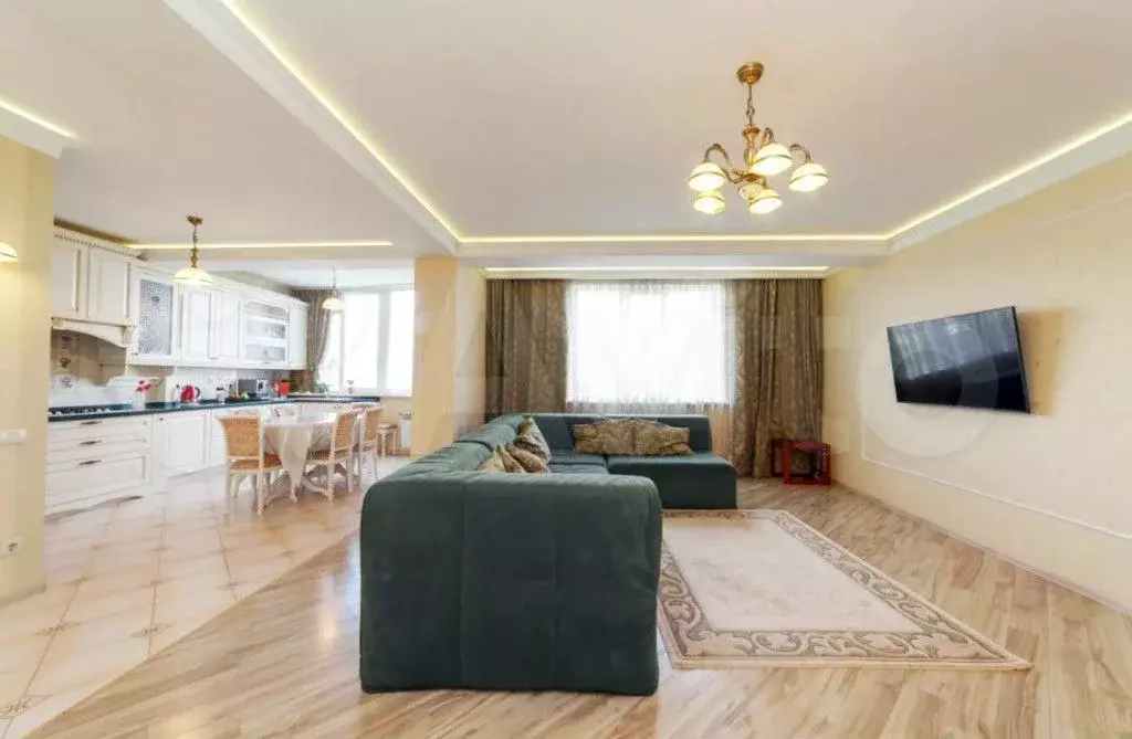 5-к. квартира, 145 м, 9/10 эт. - Фото 1