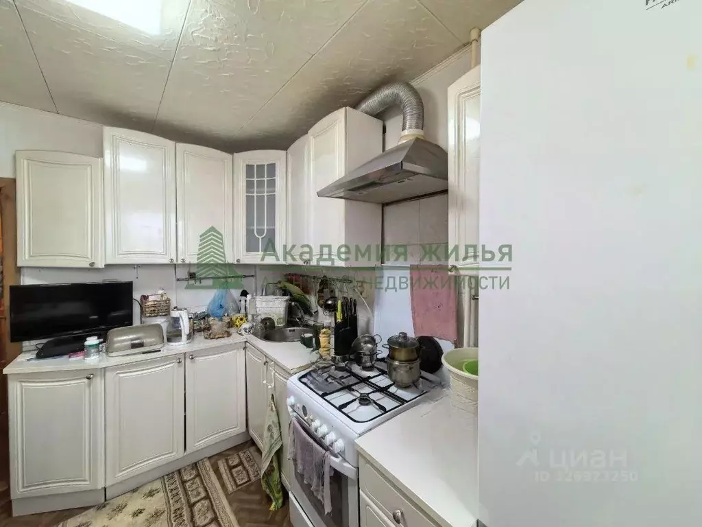 4-к кв. Саратовская область, Саратов ул. Имени Н.И. Крылова, 1 (87.0 ... - Фото 2