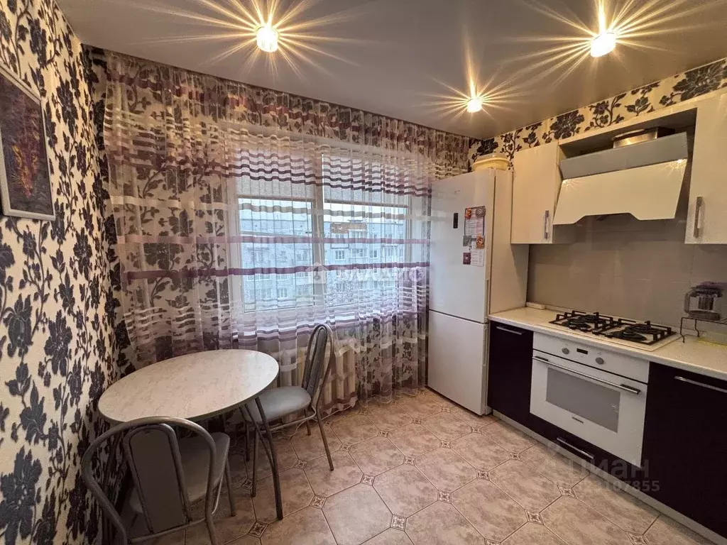 2-к кв. Владимирская область, Ковров Еловая ул., 86к7 (47.3 м) - Фото 2