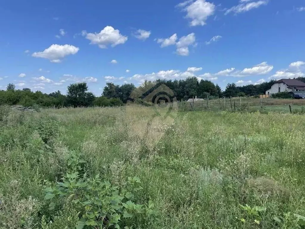 Участок в Белгородская область, Старооскольский городской округ, с. ... - Фото 0