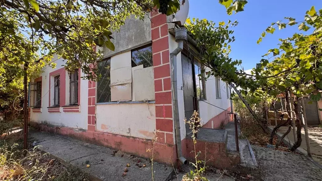 Дом в Крым, Феодосия ул. Панова, 80 (96 м) - Фото 1