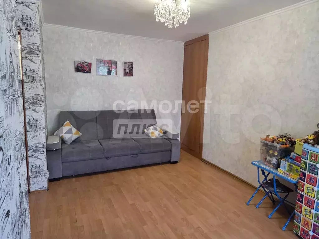 1-к. квартира, 32 м, 2/5 эт. - Фото 0