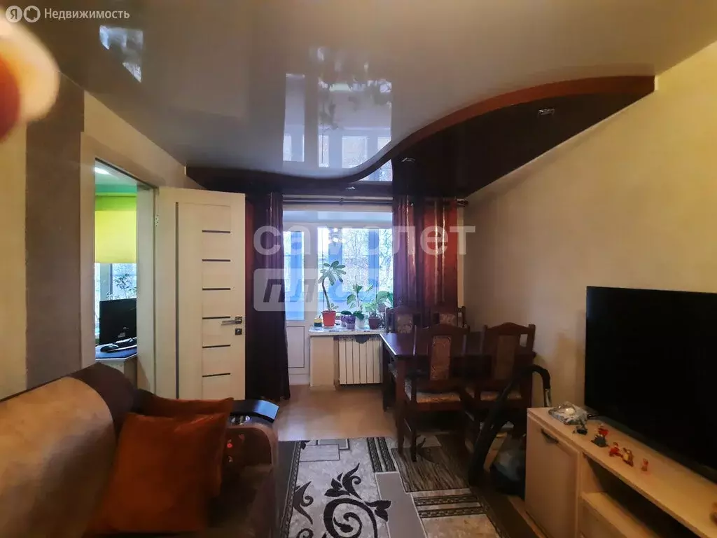 3-комнатная квартира: Нижний Новгород, Гороховецкая улица, 54 (41.8 м) - Фото 1