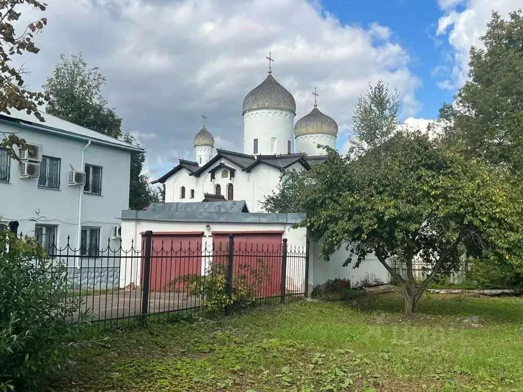 Участок в Новгородская область, Великий Новгород Район Торговая ... - Фото 0