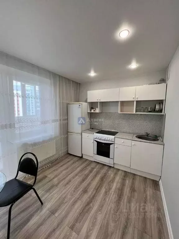 1-к кв. Тюменская область, Тюмень ул. Константина Посьета, 11 (41.0 м) - Фото 1