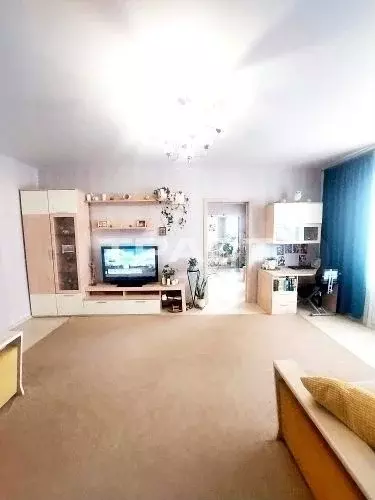 2-к. квартира, 63 м, 4/5 эт. - Фото 0