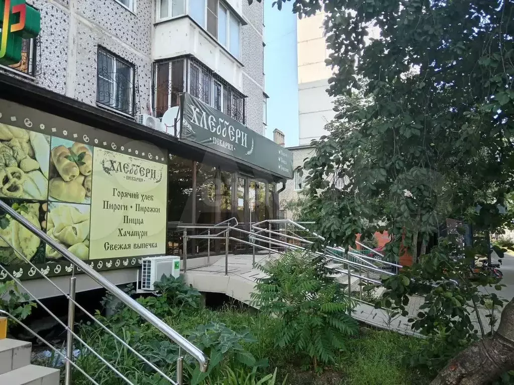 Сдам торговое помещение, 80 м - Фото 1