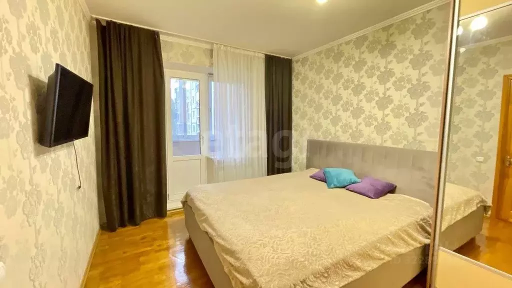 3-к кв. Белгородская область, Белгород 10-й мкр, ул. 60 лет Октября, 9 ... - Фото 1