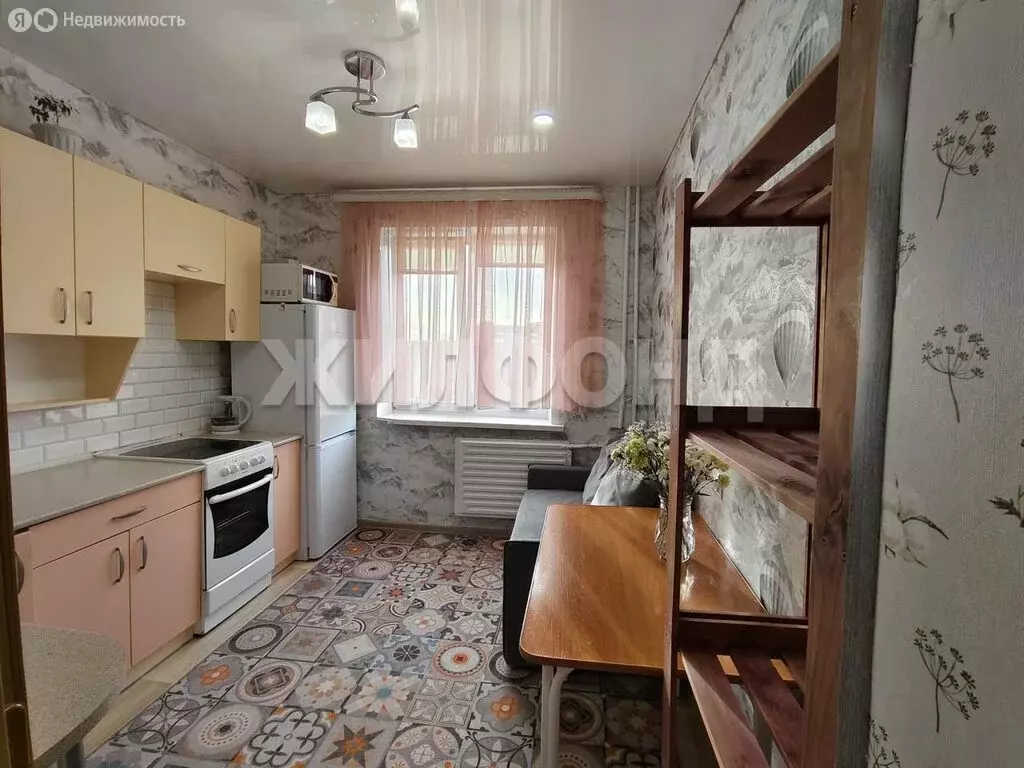 1-комнатная квартира: Барнаул, улица Антона Петрова, 239 (34.2 м) - Фото 2