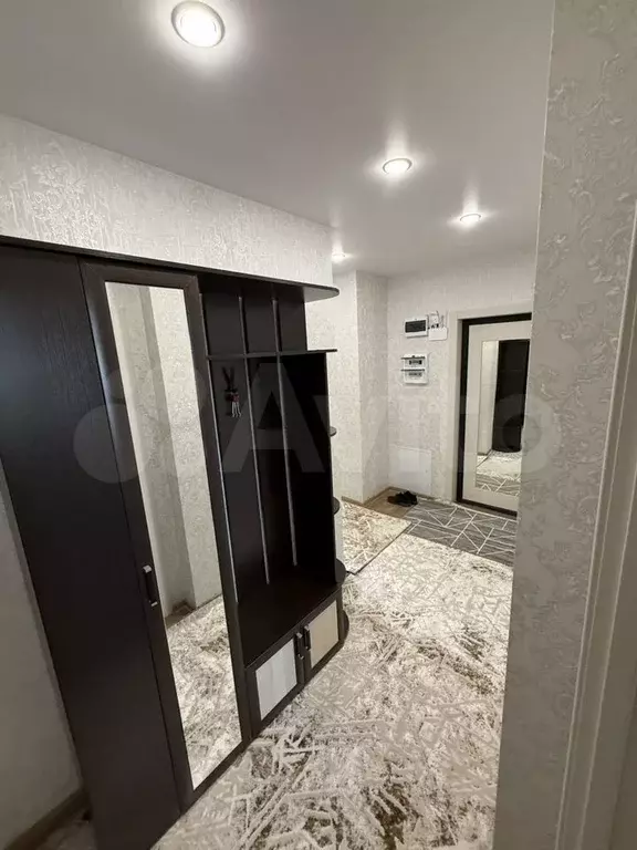 2-к. квартира, 60 м, 11/17 эт. - Фото 1