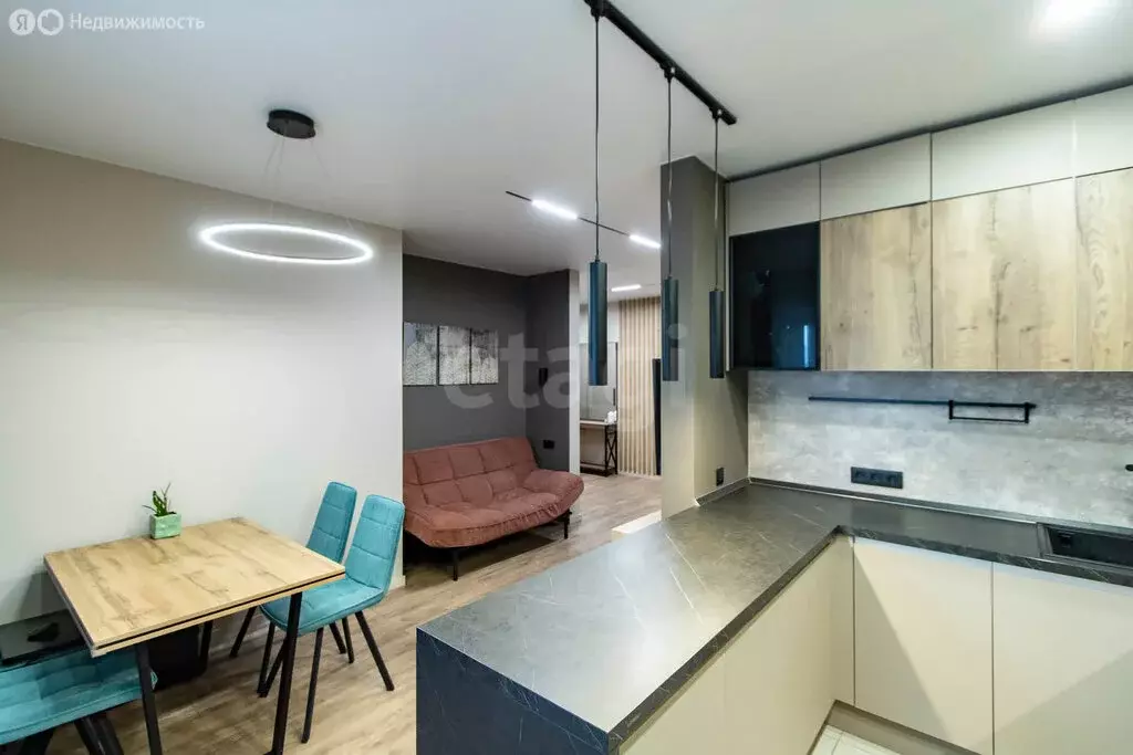 2-комнатная квартира: Тюмень, улица Достоевского, 18 (84.5 м) - Фото 2