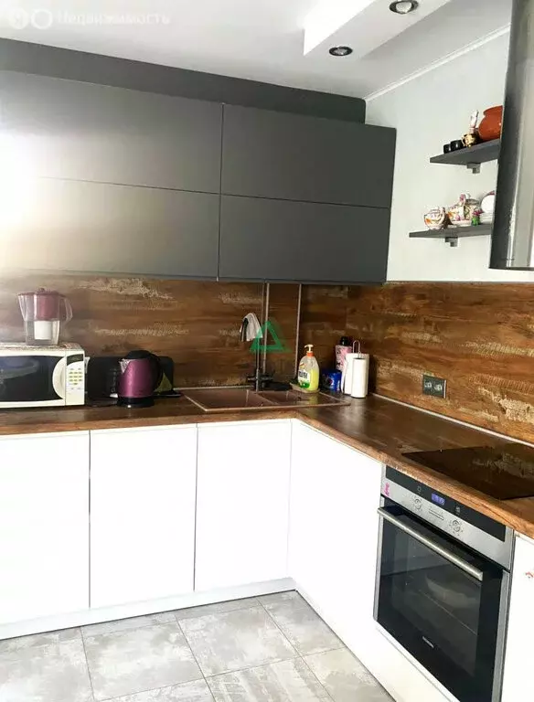 3-комнатная квартира: Уфа, Айская улица, 39 (93.5 м) - Фото 0