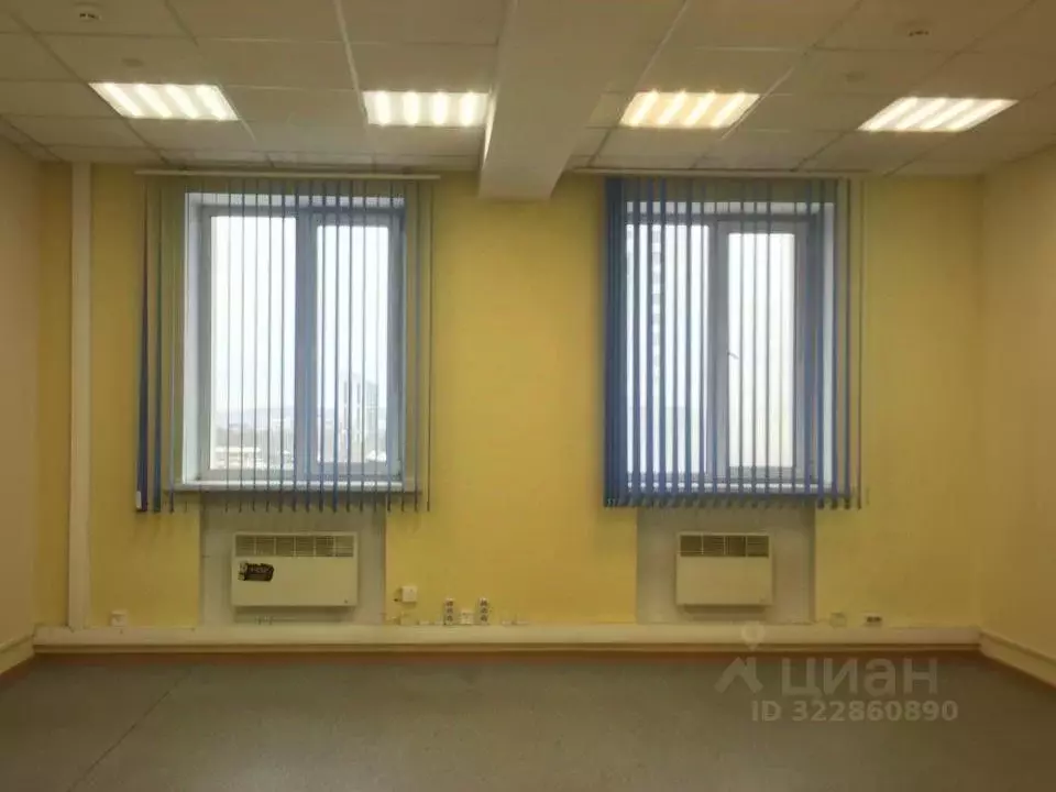 Помещение свободного назначения в Иркутская область, Иркутск ул. ... - Фото 1