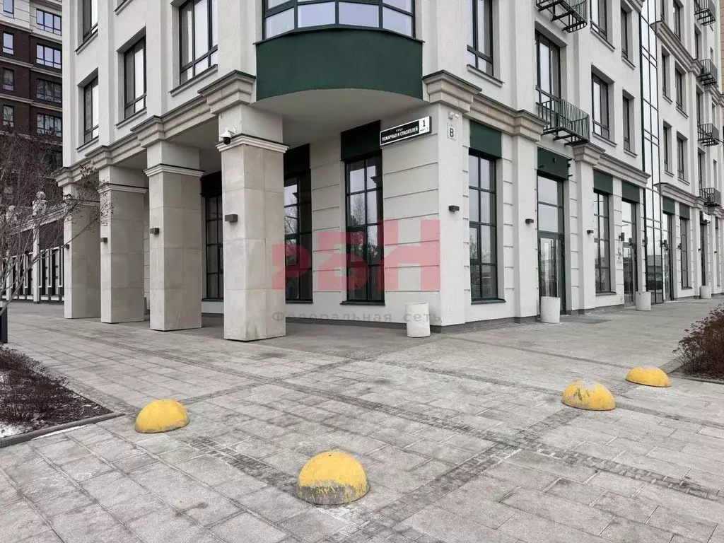 Помещение свободного назначения в Тюменская область, Тюмень ул. ... - Фото 1