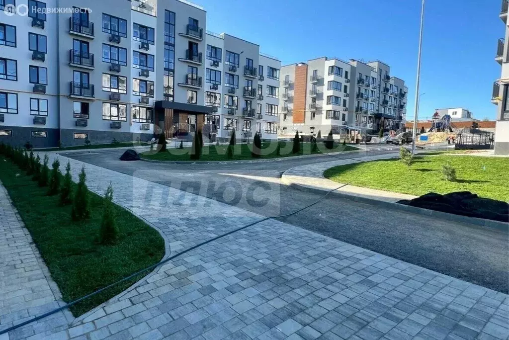 1-комнатная квартира: Мирное, улица Славы, 5 (43 м) - Фото 1