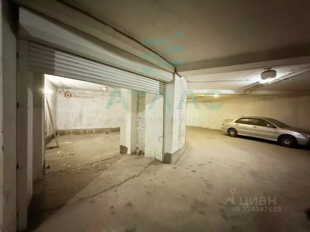 Гараж в Крым, Симферополь ул. Тренева, 21 (23 м) - Фото 1