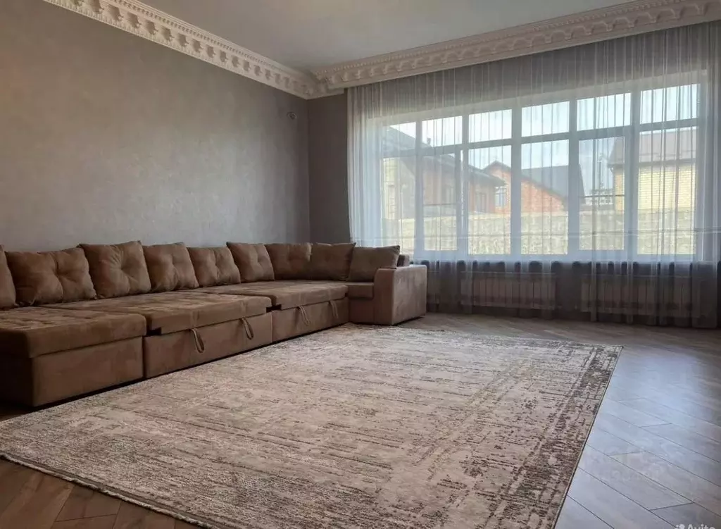 Дом в Дагестан, Каспийск ул. 32-я Линия, 992 (350 м) - Фото 1