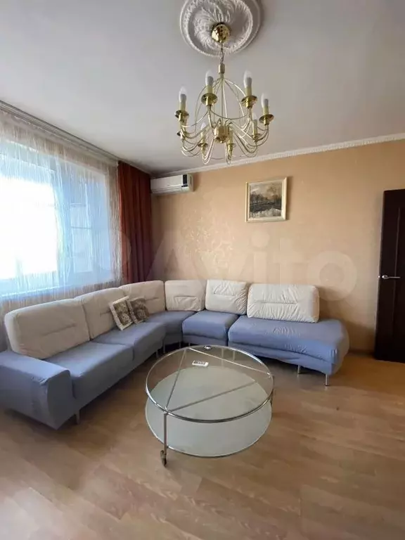 1-к. квартира, 40 м, 5/14 эт. - Фото 0