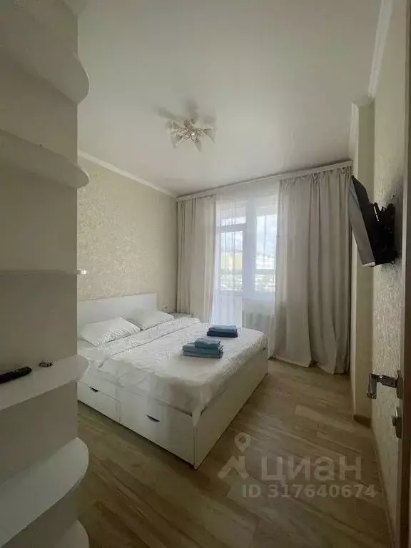 3-к кв. Крым, Симферопольский район, с. Мирное ул. Крымской Весны, 4к2 ... - Фото 0
