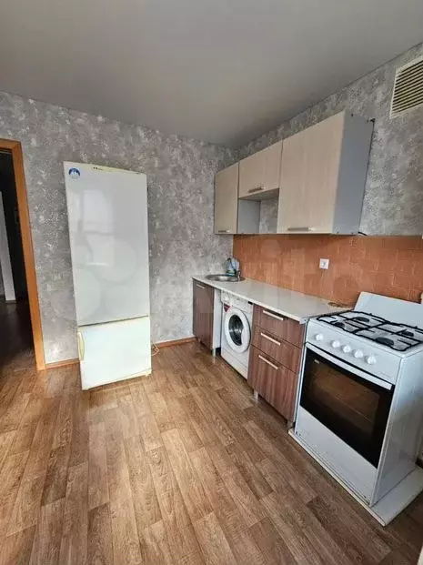 1-к. квартира, 40 м, 1/5 эт. - Фото 0