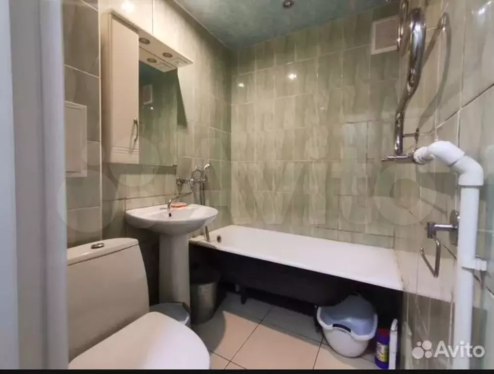 Комната 14 м в 2-к., 1/5 эт. - Фото 1