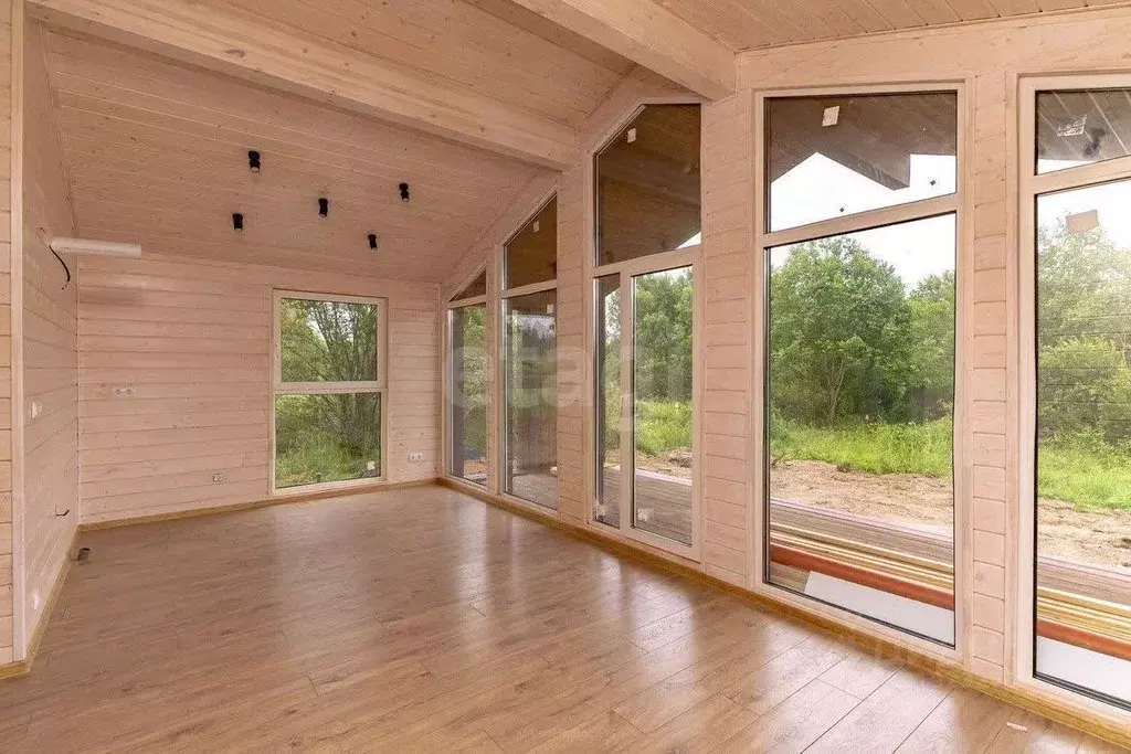 Дом в Ленинградская область, Всеволожский район, Агалатовское с/пос, У ... - Фото 1