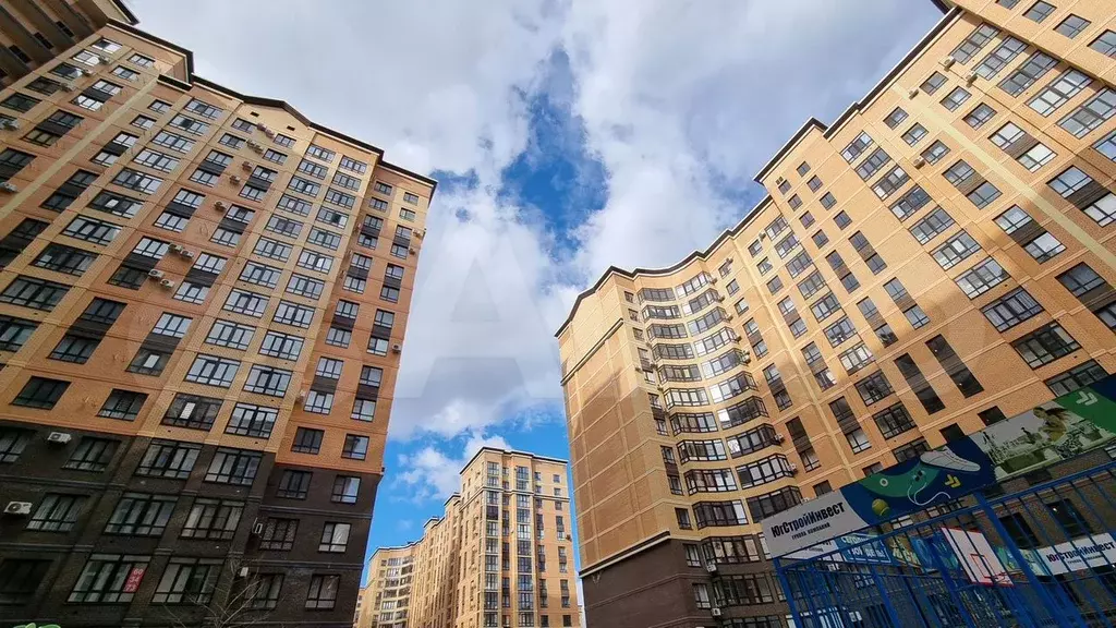 2-к. квартира, 57,5 м, 1/17 эт. - Фото 0