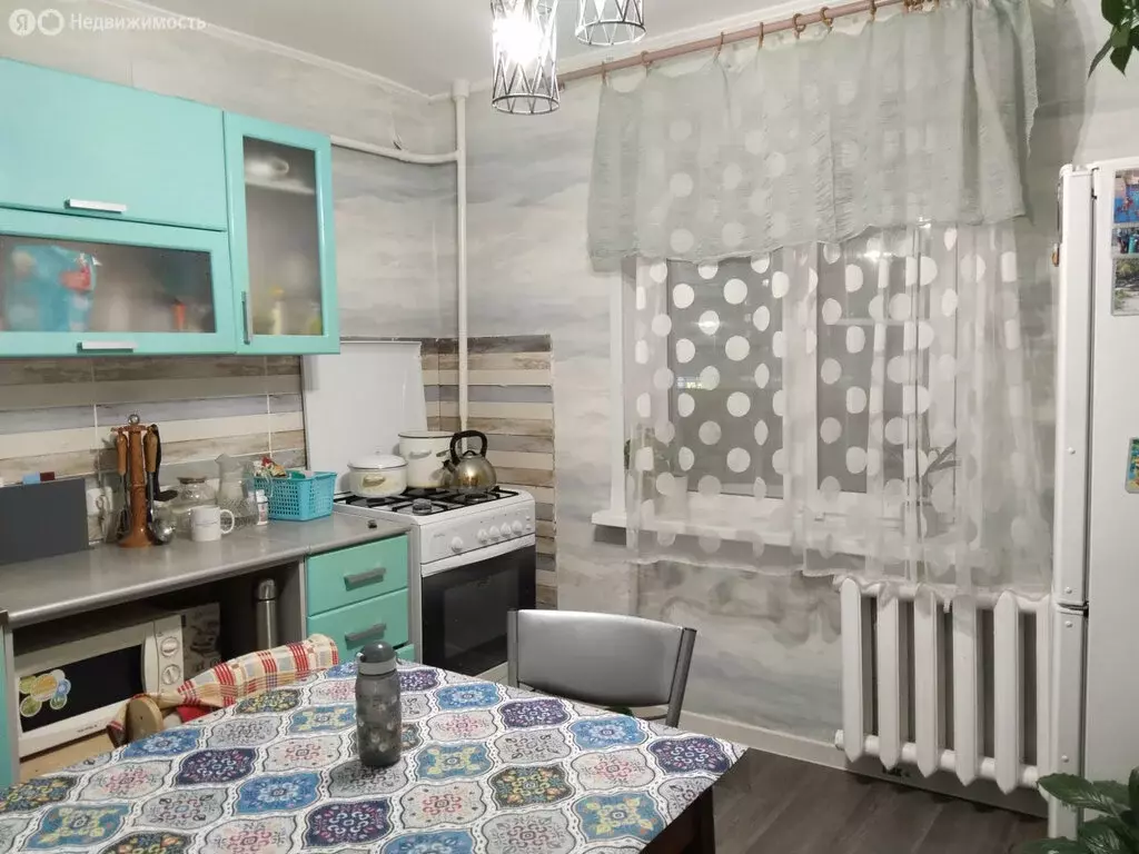 2-комнатная квартира: Сыктывкар, проспект Бумажников, 45 (51.7 м) - Фото 1