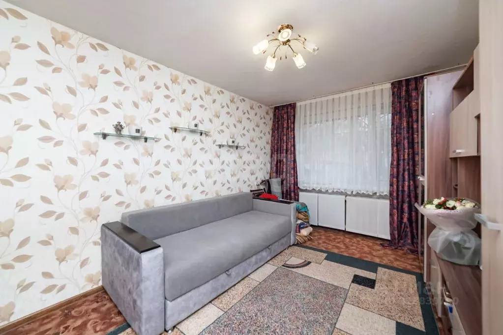 1-к кв. Курганская область, Курган ул. Урицкого, 12 (30.1 м) - Фото 1