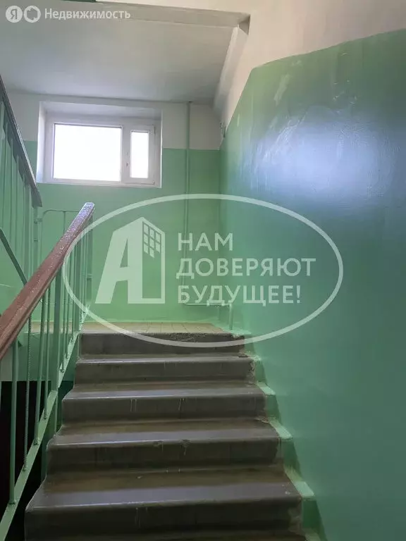 2-комнатная квартира: Добрянка, улица Лизы Чайкиной, 17 (56 м) - Фото 1