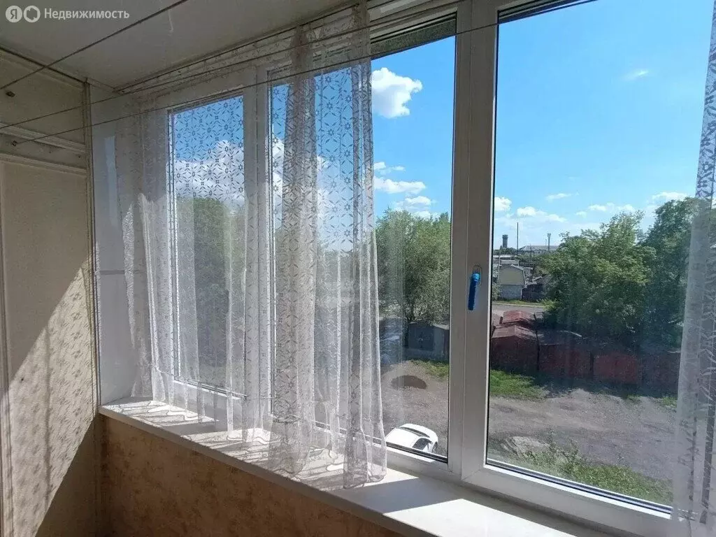3-комнатная квартира: Абакан, Красноярская улица, 8 (61.2 м) - Фото 1