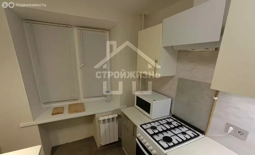 1-комнатная квартира: Екатеринбург, улица Шаумяна, 93 (35 м) - Фото 2