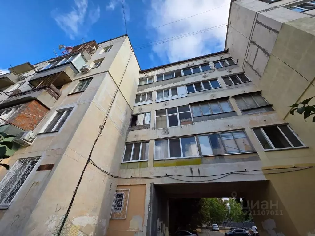 2-к кв. Севастополь просп. Генерала Острякова, 123 (55.6 м) - Фото 1
