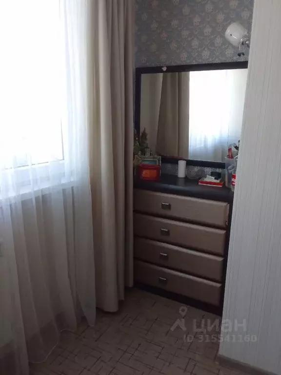 2-к кв. Крым, Евпатория городской округ, Заозерное пгт ул. Аллея ... - Фото 1
