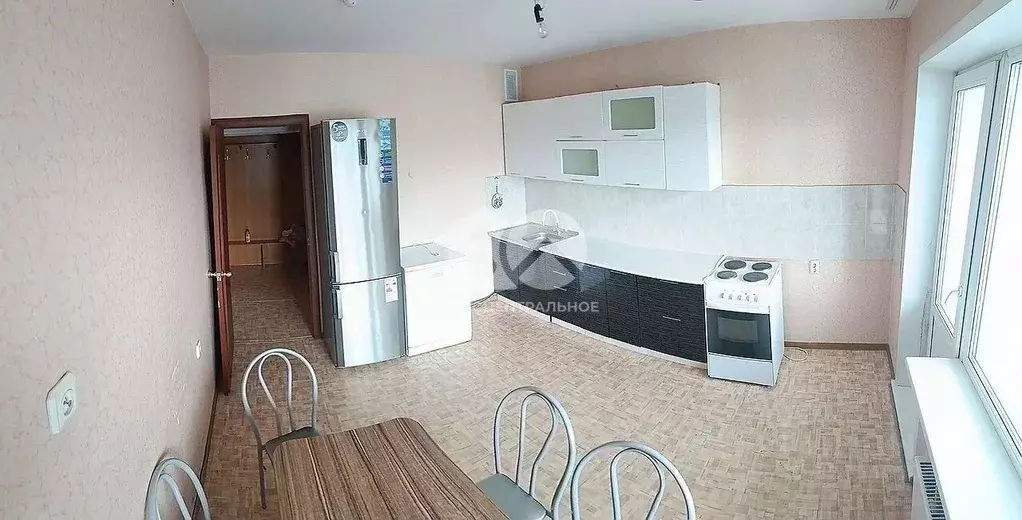 3-к кв. Новосибирская область, Новосибирск Спортивная ул., 13 (73.0 м) - Фото 1