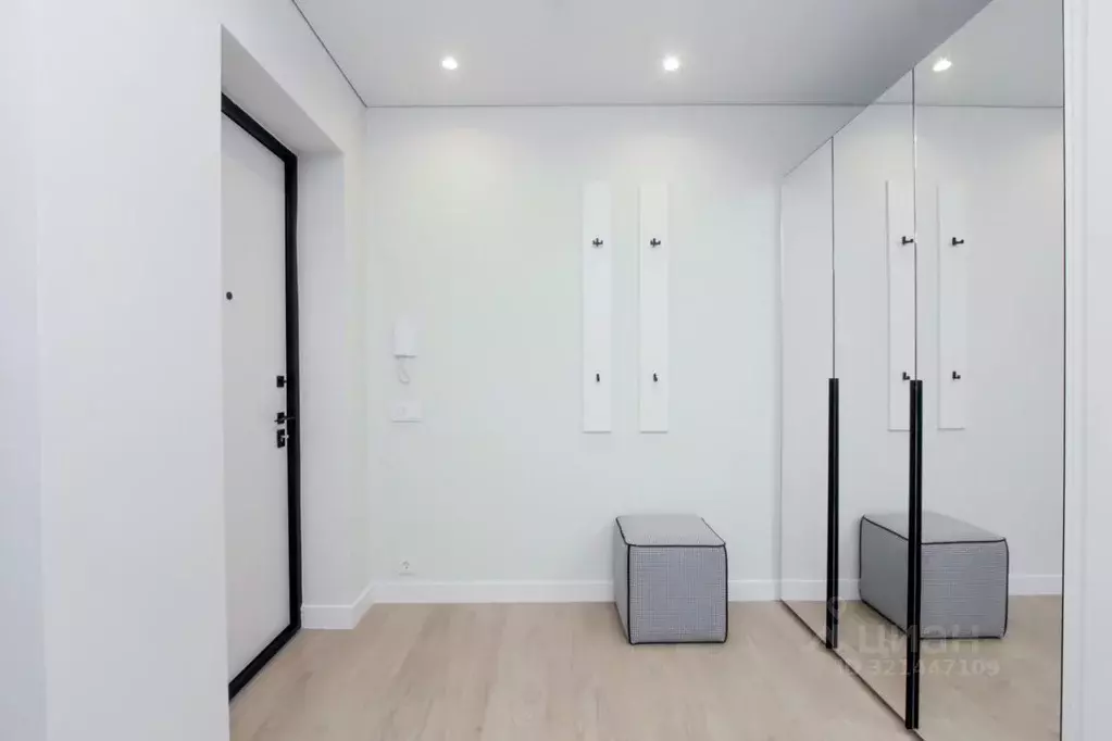 4-к кв. Свердловская область, Екатеринбург ул. Шаумяна, 24 (74.0 м) - Фото 0