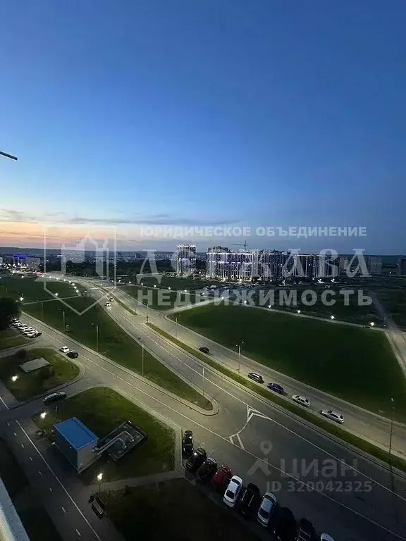 2-к кв. Кемеровская область, Кемерово бул. Строителей, 63 (63.3 м) - Фото 0