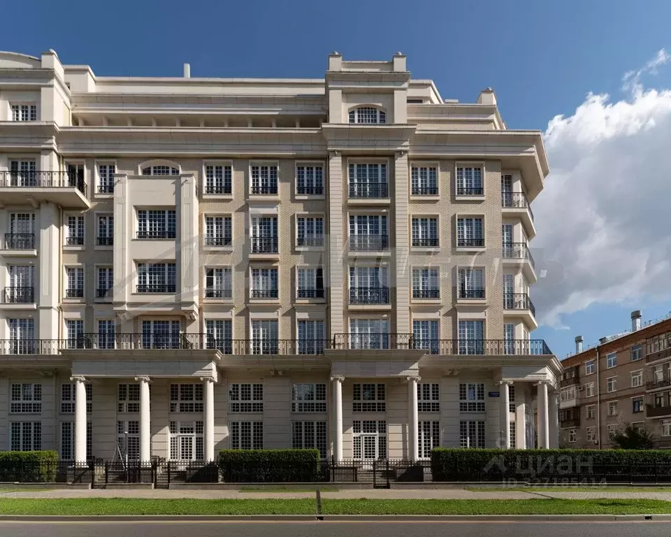 6-к кв. Москва ул. Ефремова, 19к2 (376.0 м) - Фото 1