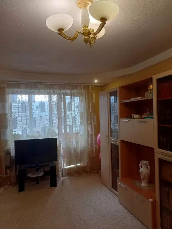 Продаётся 4-к квартира, 69.5 м - Фото 0