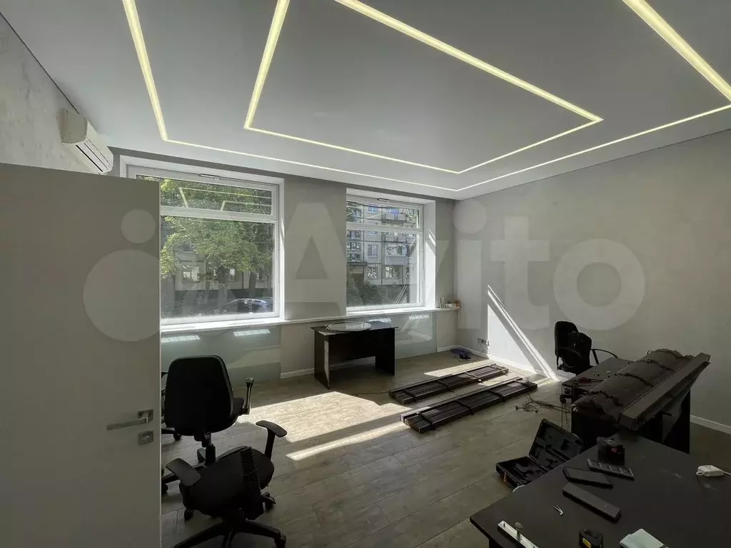 Офисный блок из 3-х кабинетов, 80м2 - Фото 1
