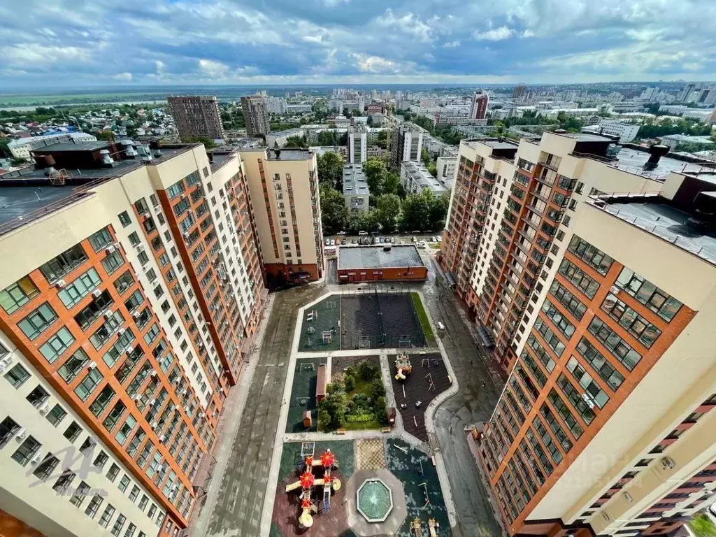 3-к кв. Алтайский край, Барнаул Комсомольский просп., 122Вк4 (80.0 м) - Фото 0